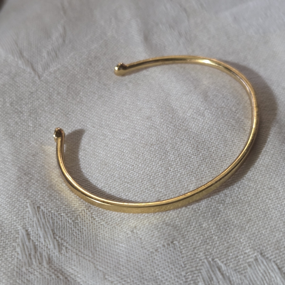 Monica Vinader Diamond Essential Cuff - Picture 6 of 15